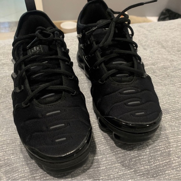 Nike VaporMax black